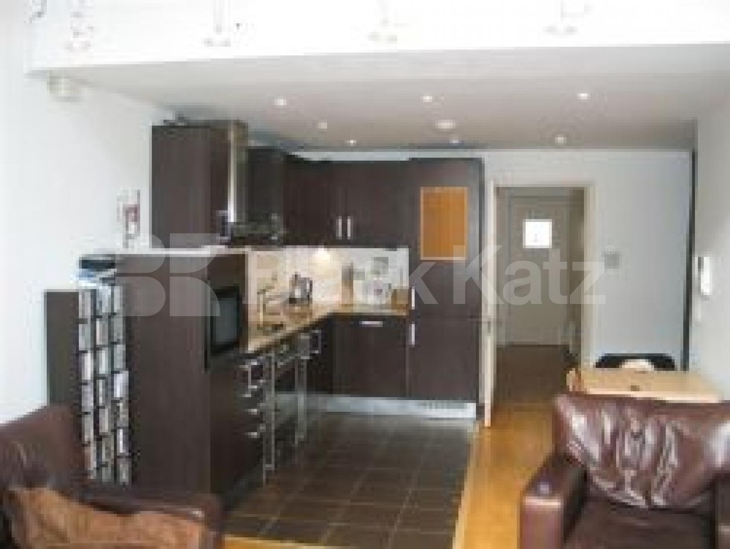 			MUST BE SEEN!, 2 Bedroom, 1 bath, 1 reception Apartment			 Hanway Place, SOHO